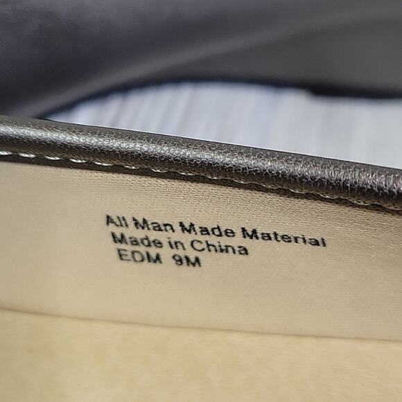 Salon Studio Slip On Metallic Wedge Shoes With Bow Womens Size 9 NEW - Picture 11 of 14